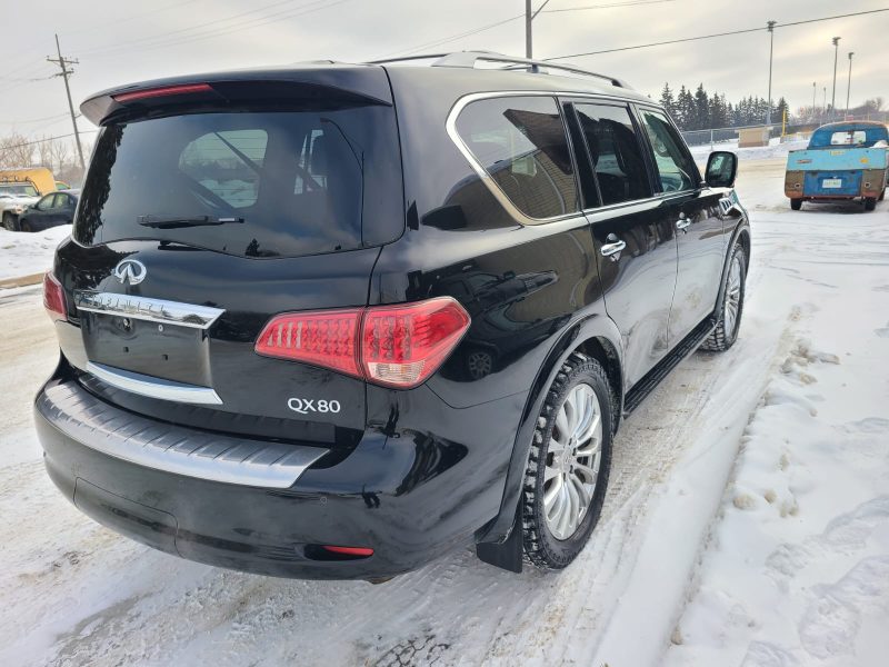 2015 Infiniti QX80 196000KM