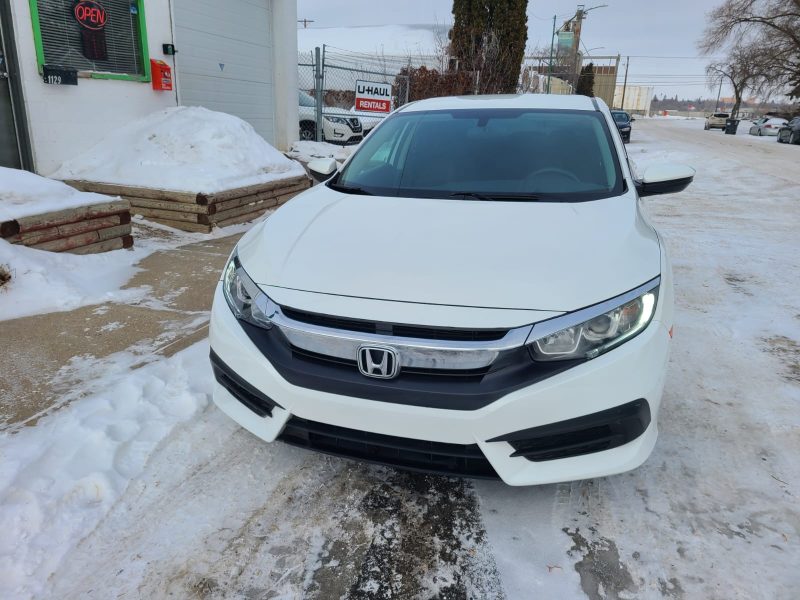 2018 HONDA CIVIC - 92,000KM