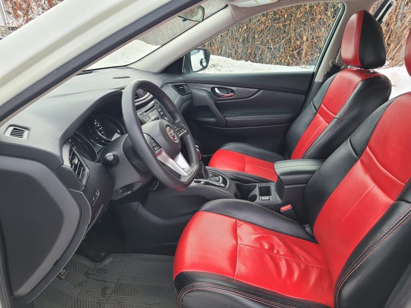 2017 Nissan Rogue SV - 89,000KM