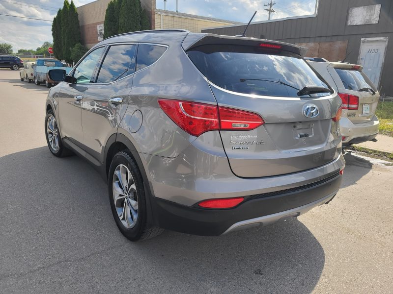 2014 Hyundai Santa Fe Sport 65,000km 2.0L Turbo