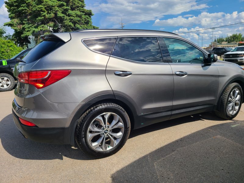 2014 Hyundai Santa Fe Sport 65,000km 2.0L Turbo