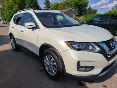 2017 Nissan Rogue SV 90500km
