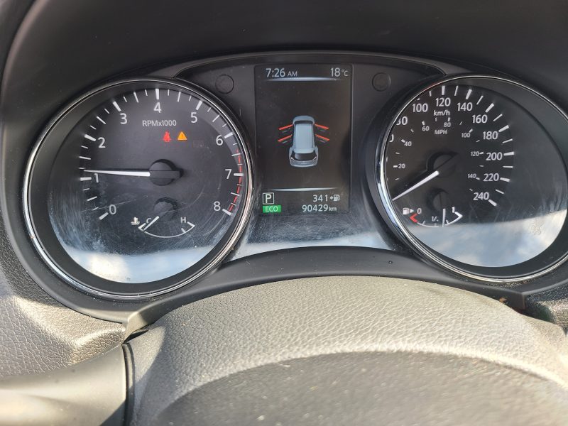 2017 Nissan Rogue SV 90500km